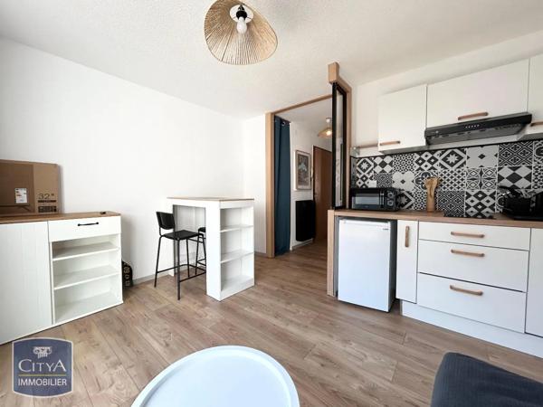 Appartement à louer 1 pièce 21m² Tours (37000)