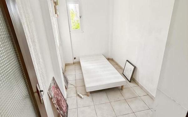 Maison à vendre    7 pièces • 300 m2 La Seyne-sur-Mer