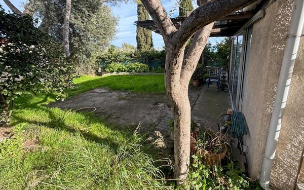 Maison à vendre    7 pièces • 300 m2 La Seyne-sur-Mer