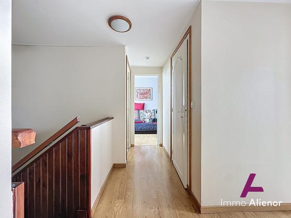 Maison avec jardin et stationnement 120,45m2 - PESSAC MADRAN
