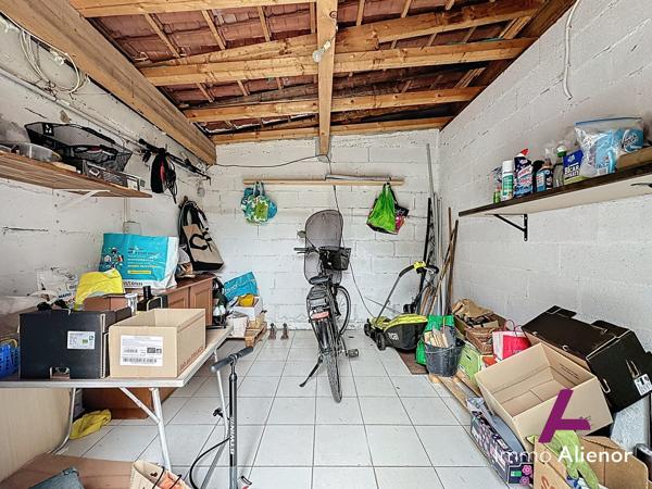 Maison avec jardin et stationnement 120,45m2 - PESSAC MADRAN