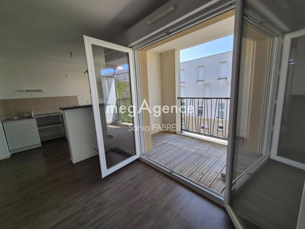 Appartement à REZE, 44400 - 3 pièces 64m²