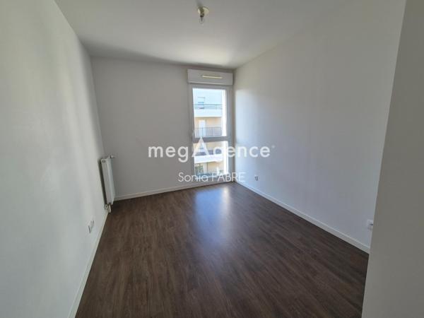 Appartement à REZE, 44400 - 3 pièces 64m²