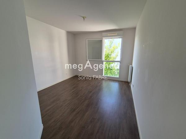 Appartement à REZE, 44400 - 3 pièces 64m²