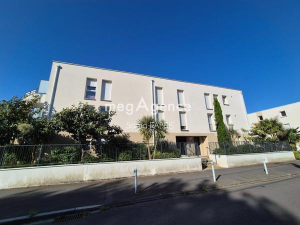 Appartement à REZE, 44400 - 3 pièces 64m²