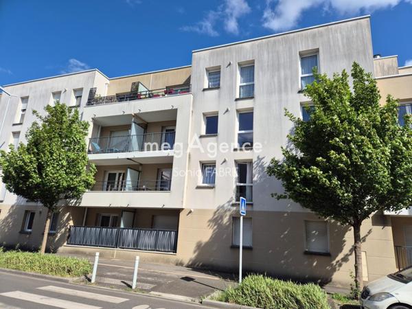 Appartement à REZE, 44400 - 3 pièces 64m²