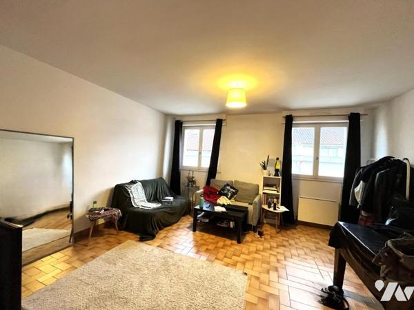 Appartement T3 centre de NIMES