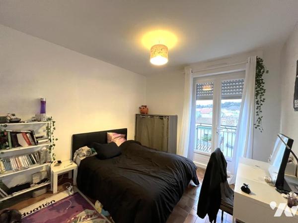 Appartement T3 centre de NIMES