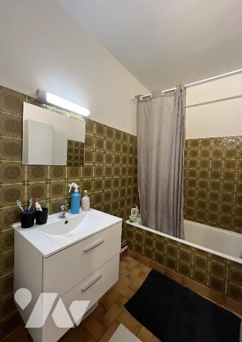 Appartement T3 centre de NIMES