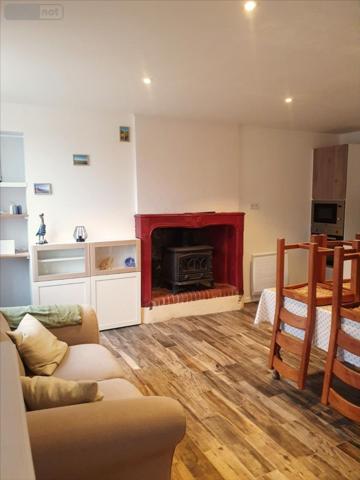 Maison restaurée à louer à Aumeville-Lestre dans la Manche (50630), ref : 2502