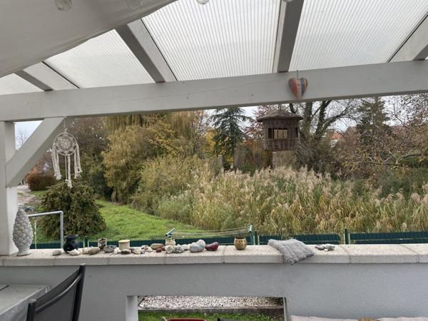 Maison familiale avec annexe chalet indépendant et piscine au calme