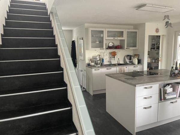 Maison familiale avec annexe chalet indépendant et piscine au calme