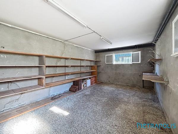 VÉNISSIEUX 69200 (GABRIEL PERI) – Maison individuelle 130 m² avec 4 Chambres dont studio indépendant, sous-sol complet et terrain clos de 662 m²