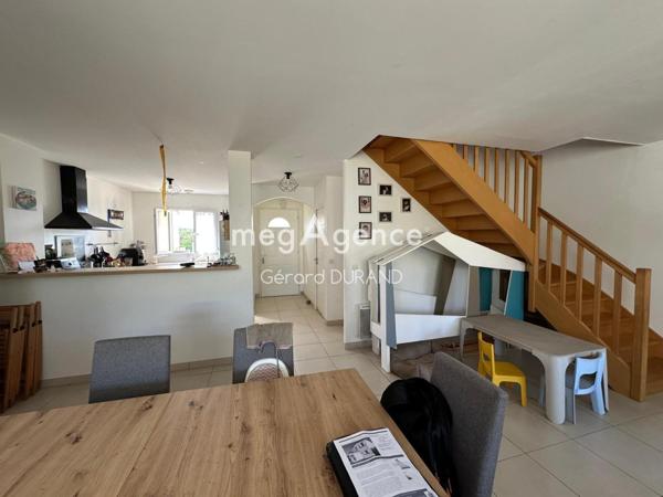 Maison à MONTAMISE, 86360 - 4 pièces 102m²