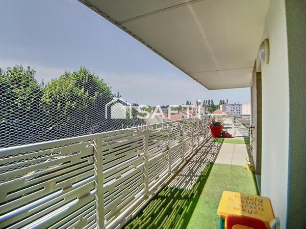 COLOMBES EUROPE – 4 PIÈCES LUMINEUX AVEC TERRASSE