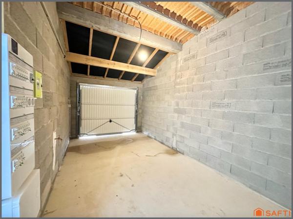 Maison 3 chambres et GARAGE à TAVEL