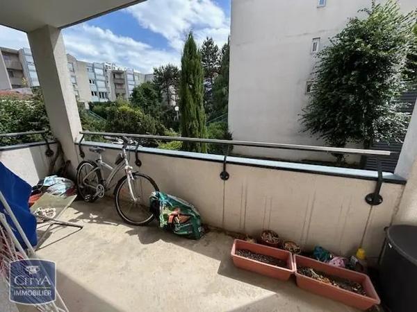 Appartement à louer 3 pièces 57.21m² Saint-Étienne (42100)