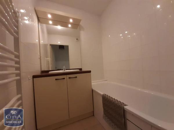 Appartement à louer 3 pièces 57.21m² Saint-Étienne (42100)