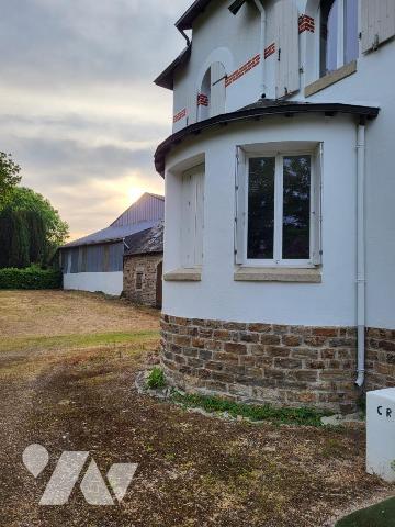 CORPS DE FERME -  15 ha - LA FORET FOUESNANT - IDEAL CHEVAUX et CENTRE EQUESTRE