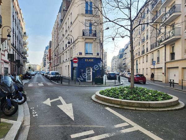 EMPLACEMENT DE PARKING en sous-sol