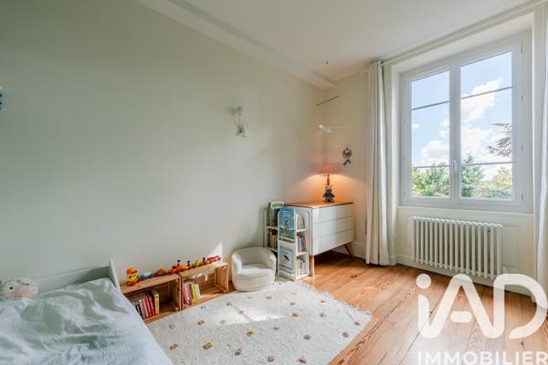 Maison à vendre 6 pièces 174 m² Châtillon