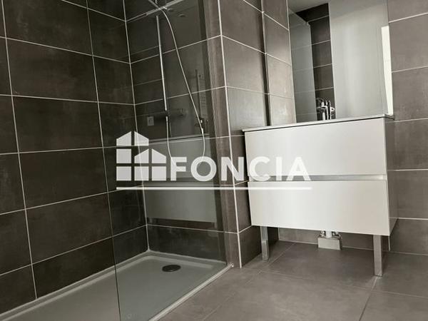 Location Appartement 3 pièces 66.6 m² - LE GAIA B23 Les Angles 30133