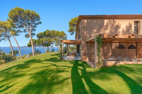 Vente Maison de luxe Le Pradet 6 Pièces 285 m²