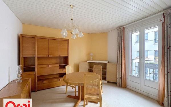 Appartement à vendre    3 pièces • 45,73 m2 Malakoff