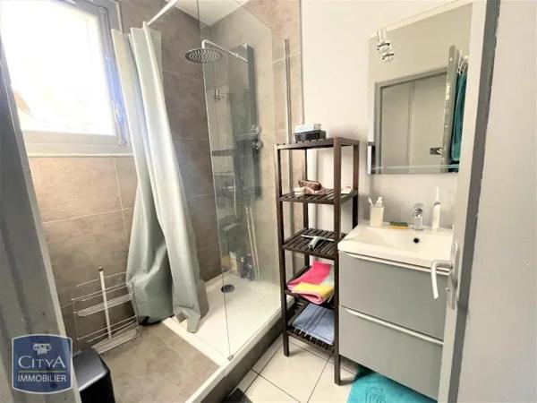Appartement à louer 3 pièces 52.74m² Clermont-Ferrand (63100)