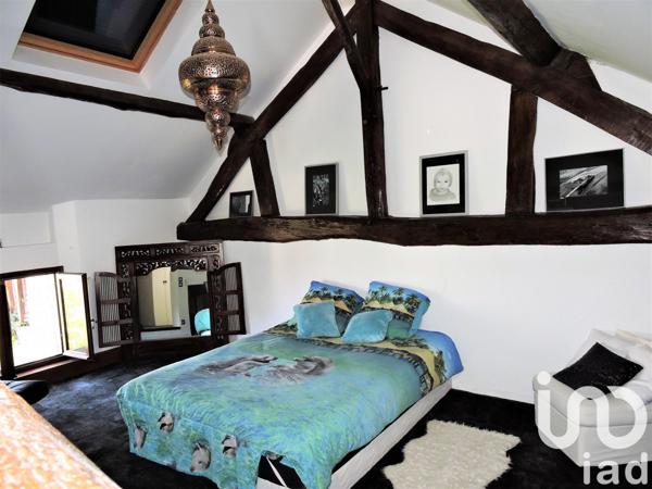 Maison traditionnelle 6 pièces de 169 m² à Montlhéry (91310)