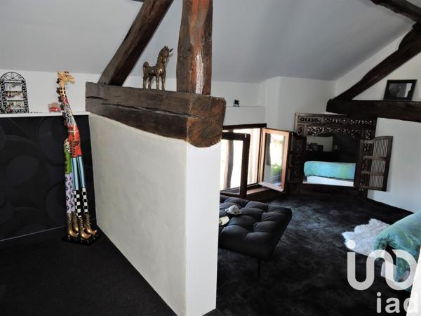 Maison traditionnelle 6 pièces de 169 m² à Montlhéry (91310)