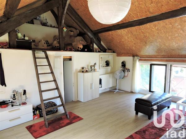 Maison traditionnelle 6 pièces de 169 m² à Montlhéry (91310)