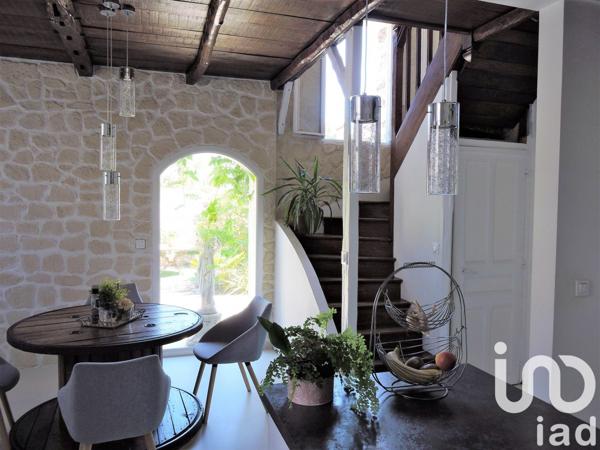 Maison traditionnelle 6 pièces de 169 m² à Montlhéry (91310)