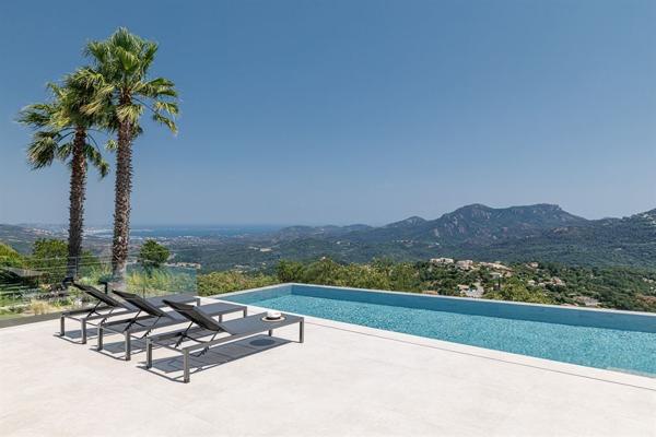 Vente Maison contemporaine Mandelieu-la-Napoule 10 Pièces 352 m²