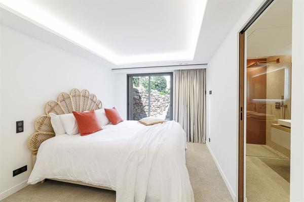 Vente Maison contemporaine Mandelieu-la-Napoule 10 Pièces 352 m²