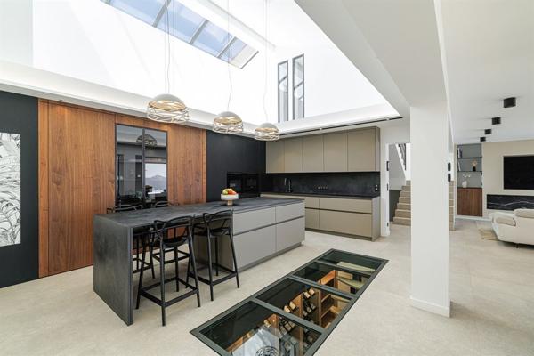 Vente Maison contemporaine Mandelieu-la-Napoule 10 Pièces 352 m²