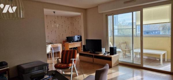 Saint Malo - Proche Gare TGV - Appartement (99.45m²) - Asc. - Loggia - 3 chambres - Cave et parking