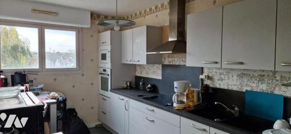 Saint Malo - Proche Gare TGV - Appartement (99.45m²) - Asc. - Loggia - 3 chambres - Cave et parking