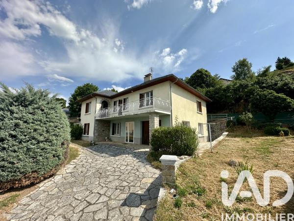 Maison à vendre 8 pièces 211 m² Saint-Alban-sur-Limagnole