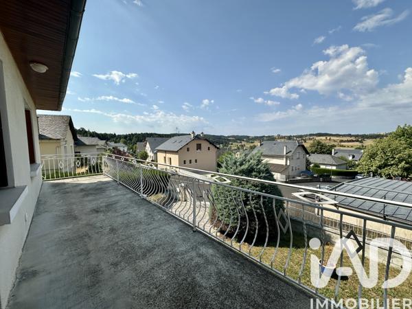 Maison à vendre 8 pièces 211 m² Saint-Alban-sur-Limagnole