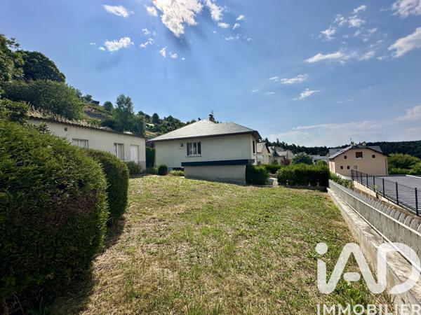Maison à vendre 8 pièces 211 m² Saint-Alban-sur-Limagnole