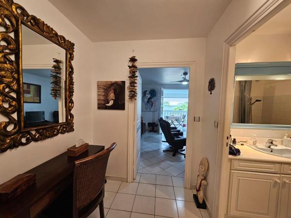 🌊 À Vendre : Superbe T2 avec Vue Mer à Saint-François (97118) ! 🌴✨