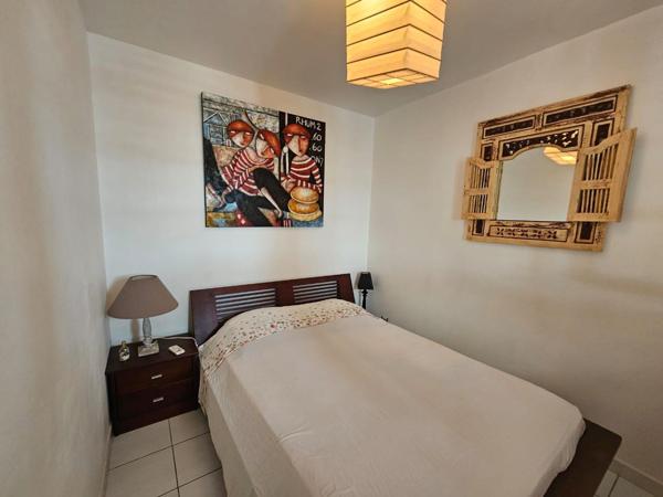 🌊 À Vendre : Superbe T2 avec Vue Mer à Saint-François (97118) ! 🌴✨