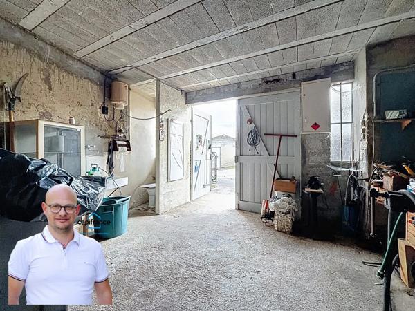 Maison à vendre 6 pièces SAINT JEAN D'AVELANNE (38) - 980m2 de terrain.