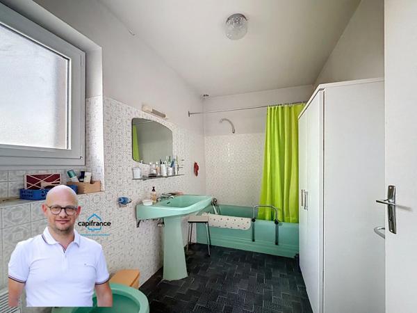 Maison à vendre 6 pièces SAINT JEAN D'AVELANNE (38) - 980m2 de terrain.