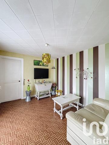 Maison à vendre 10 pièces 206 m² Fontaine-sur-Ay