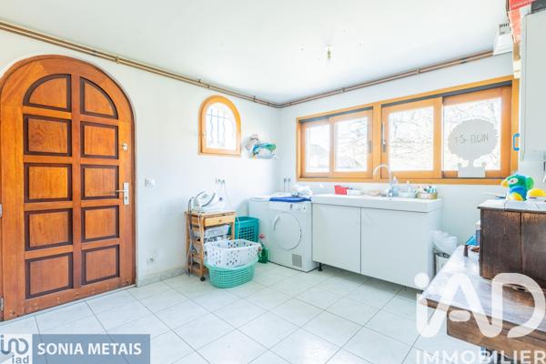 Maison à vendre 7 pièces 186 m² Savigny-sur-Orge