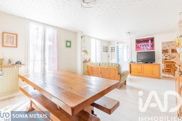 Maison à vendre 7 pièces 186 m² Savigny-sur-Orge