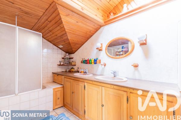 Maison à vendre 7 pièces 186 m² Savigny-sur-Orge