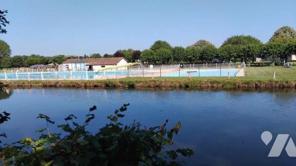 Maison au bord de la rivière à Sanxay – 112 m²